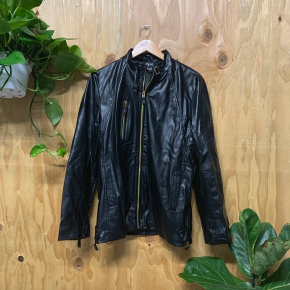 Jackets & Blazers - Black Faux Leather Gold Zipper Jacket Coat